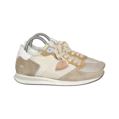 Sneakers (MODEL 39) from Philippe Model