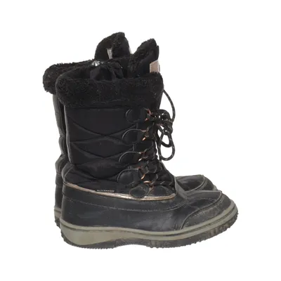 Boots (Black) from Eskimo