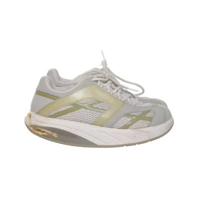 Sneakers (Grå, Vit, Grön) från MBT
