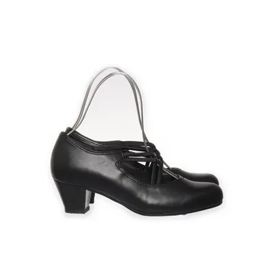 Klackskor (Svart) från Gabor Skinn