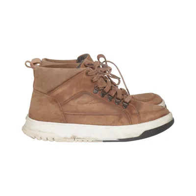 Laced boots (Brown) from Medicine