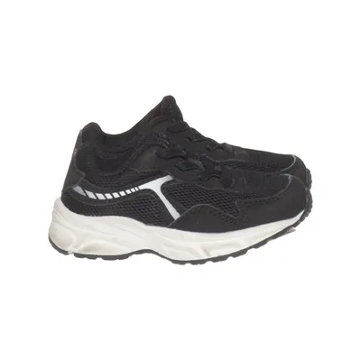 Trainers (Black, White) from Revolution Footwear
