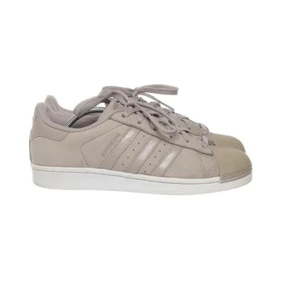 Sneakers (Superstar) från Adidas