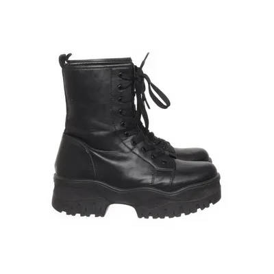 Bottes à lacets (Noir) de ASOS Shoes