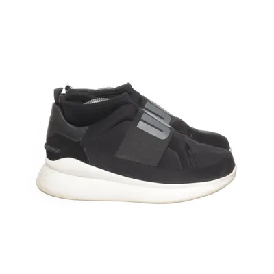 Sneakers (Neutra) från UGG