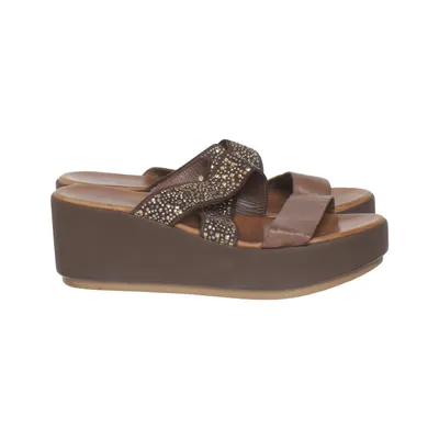 Slip-ins (Brown) from Inuovo Leather