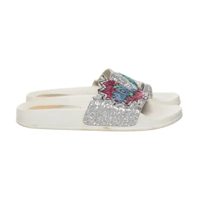 Mules (Blanc, Multicolore) de OMG