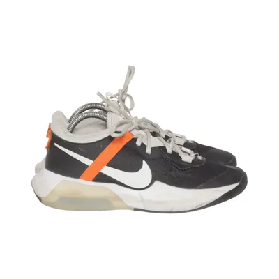 Träningsskor (Svart, Vit, Orange) från Nike