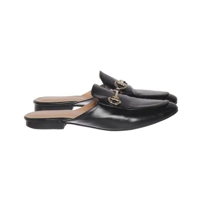 Slip-ins (Black) from Vera Blum