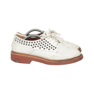 Brogues (White) from Pour La Victoire