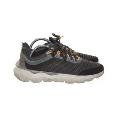 Träningsskor (RUNJF500.1 M SHOES DARK GREY YELLOW) från Kalenji