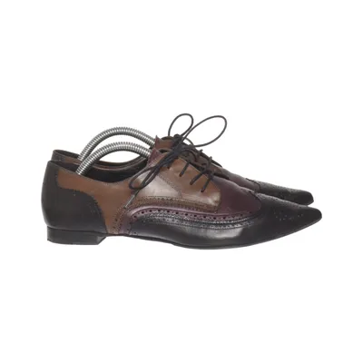 Brogue (Zwart, Bruin, Lila) van Pedro García Leer