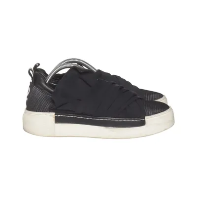 Slip-ons (Svart) från ASH