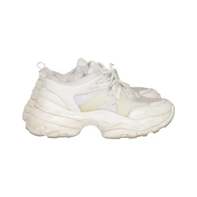 Baskets (Blanc) de Ella Cruz