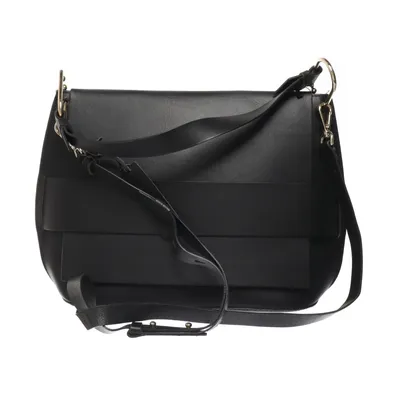 Axelremsväska (Svart) från Zign Skinn