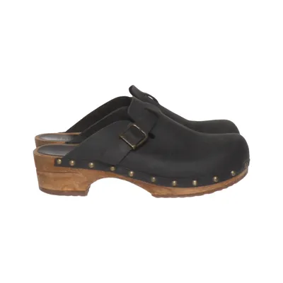 Clogs (Black) from Sanita