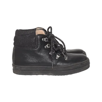 Laced boots (Black) from Unisa