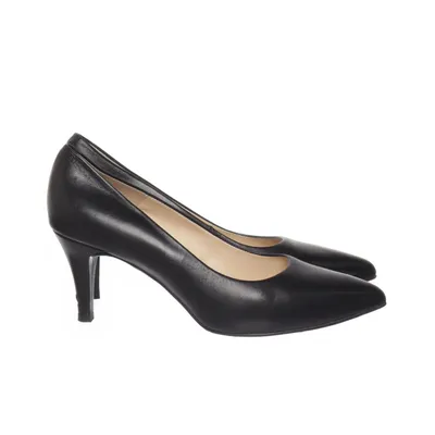 Pumps (Black) from Unisa Leather
