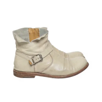 Ankle boots (Beige) from Moma