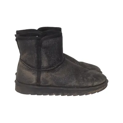 Ankle boots (Black) from DinSko