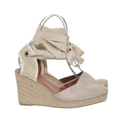 Kilklackar (Beige) från ASOS Design