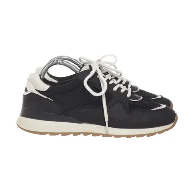 Baskets (Noir, Blanc) de Refresh