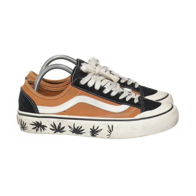 Sneakers (Brun, Svart, Vit) från Vans