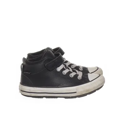 Canvas shoes (A04817C) from Converse Leather