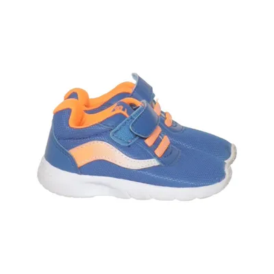 Baskets (Bleu, Orange, Blanc) de Bobbi