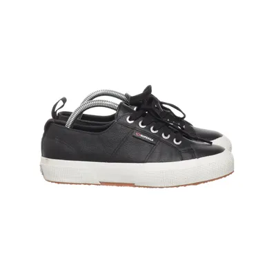 Sneakers (Svart) från Superga