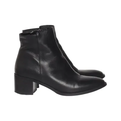 Bottes à talons (Noir) de Angela C Cuir