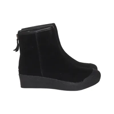 Curling boots (Black) from Stadium Leather