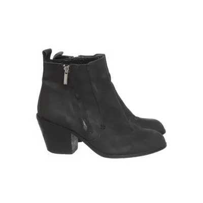 Heeled boots (Black) from Akira
