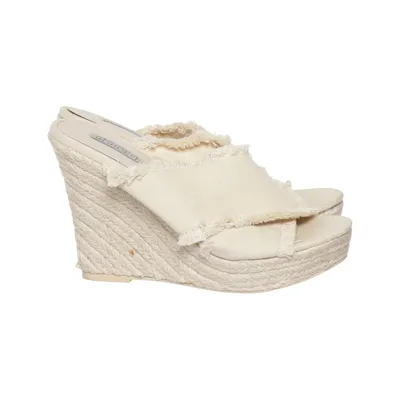 Kilklackar (Beige) från NLY Shoes