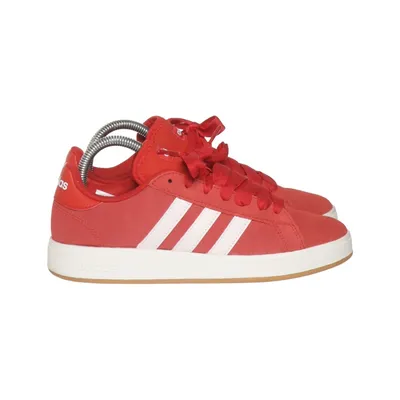 Sneakers (Grand Court) från Adidas