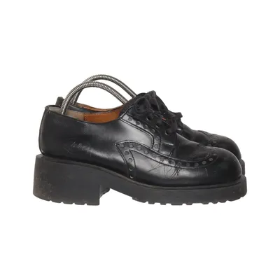 Brogues (Black) from Shellys