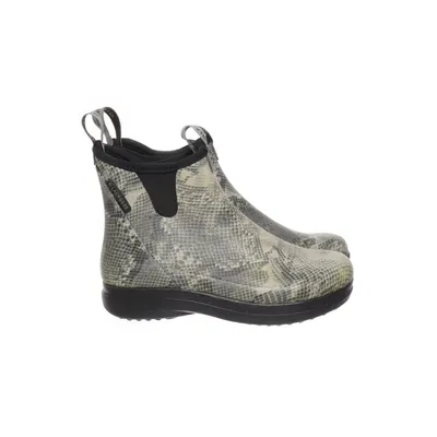 Boots (HAMPTON II - WOMEN'S 6" SNAKE PRINT) från Lacrosse