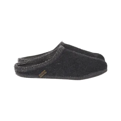 Chaussons (Gris) de Ulle Laine