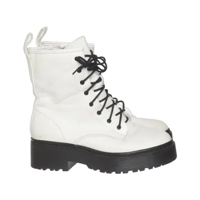 Laced boots (White, Black) from NLY Shoes