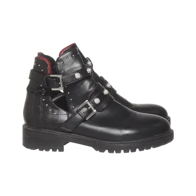 Ankle boots (Black) from Erynn