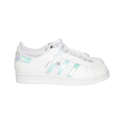 Sneakers (Superstar) from Adidas