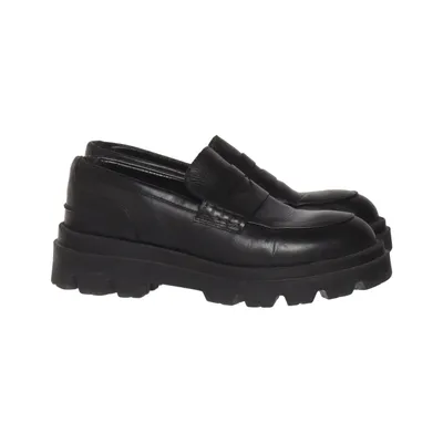 Loafers (Svart) från Pavement Skinn