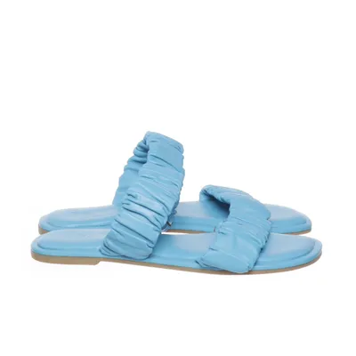 Slip-ins (Blue) from BENOA
