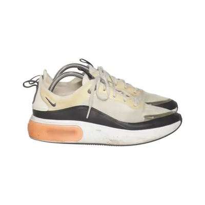 Trainers (White, Black, Orange) from Nike Air Max