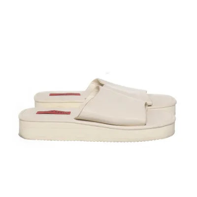 Slip-ins (Beige) från London Rebel