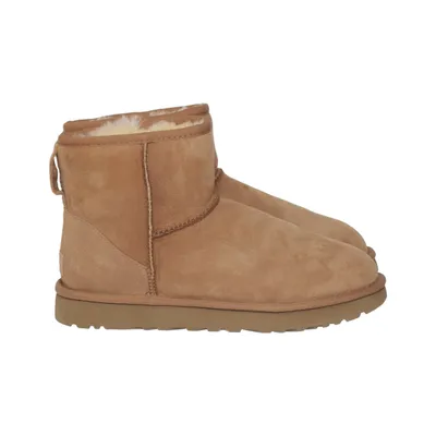 Enkellaarzen (Classic Mini II) van UGG Leer