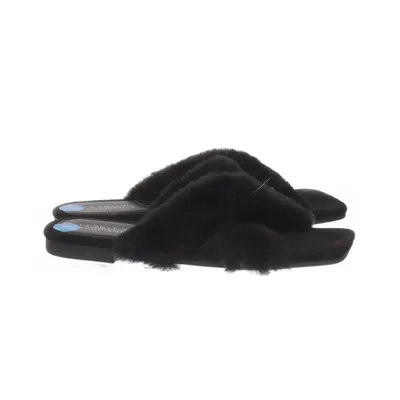 Slippers (Black) from La Bottine Souriante