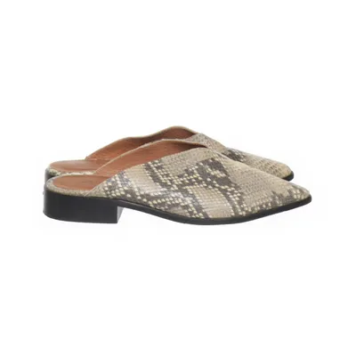 Slip-ins (Beige, Svart, Grå) från Sixtyseven