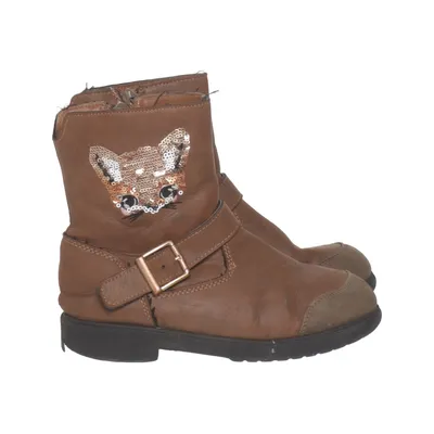 Boots (Brown) from Zoey