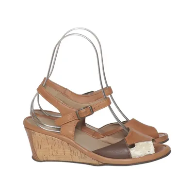 Wedges (Brown) from Rohde Leather